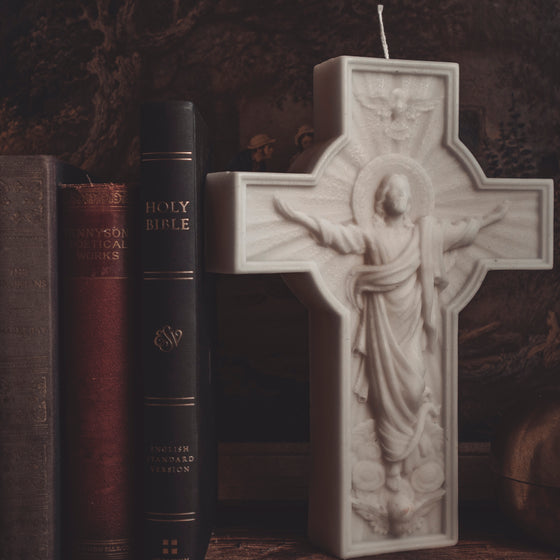 Crucifix Candle | Pillar
