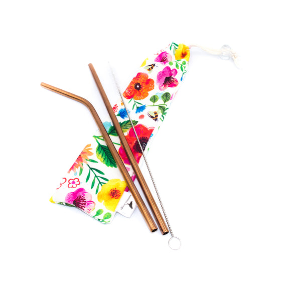Flowers straw holder close up