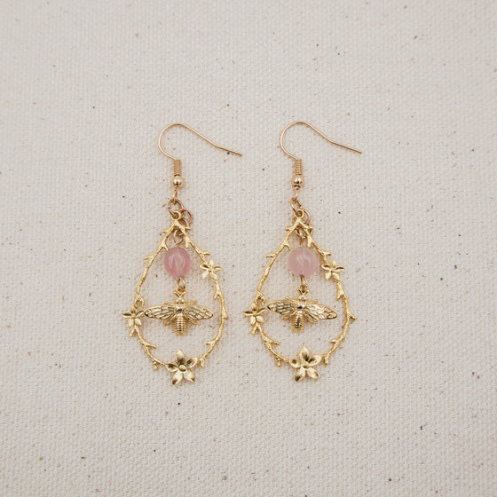 bee and rose quartz vignette earrings dangles