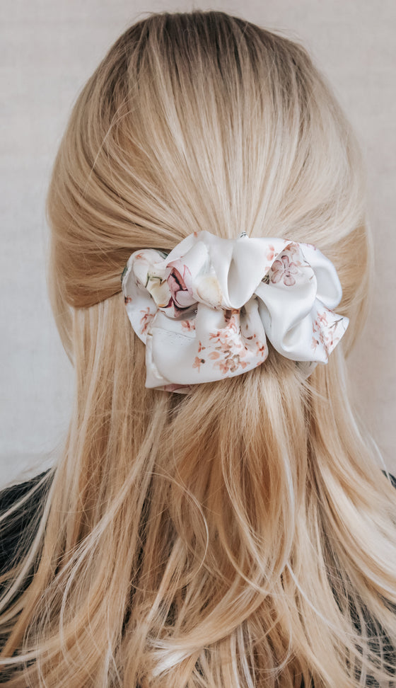 White floral satin scrunchie blonde