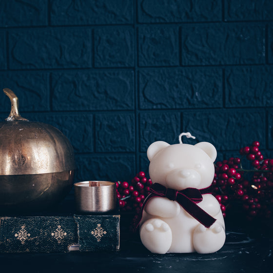 Merry Bear-y Candle | Pillar